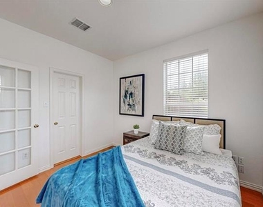 4428 Stromboli Drive - Photo Thumbnail 27