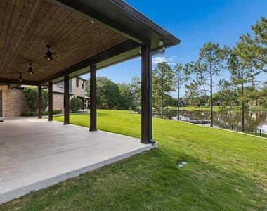 517 Pine Island Circle - Photo Thumbnail 37