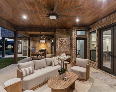 517 Pine Island Circle - Photo Thumbnail 3
