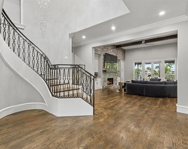 517 Pine Island Circle - Photo Thumbnail 23