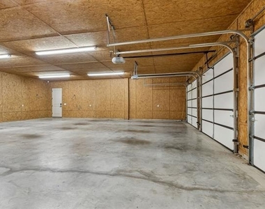 517 Pine Island Circle - Photo Thumbnail 35