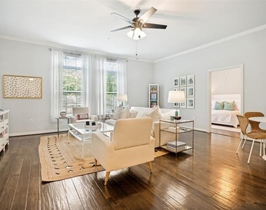 2305 Worthington Street - Photo Thumbnail 1