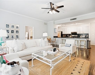 2305 Worthington Street - Photo Thumbnail 4