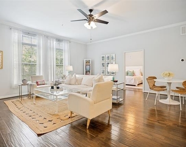 2305 Worthington Street - Photo Thumbnail 2