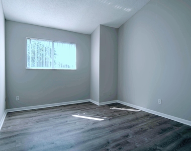 3401 Nw 44th Street - Photo Thumbnail 18