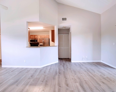 3401 Nw 44th Street - Photo Thumbnail 10