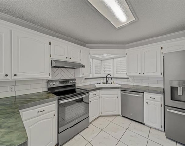 121 Brushy Mound Road - Photo Thumbnail 11