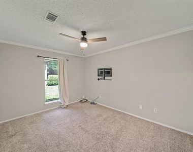 121 Brushy Mound Road - Photo Thumbnail 18