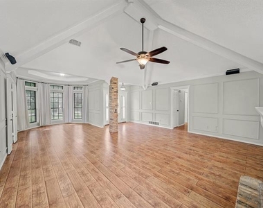 121 Brushy Mound Road - Photo Thumbnail 7
