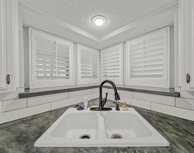 121 Brushy Mound Road - Photo Thumbnail 9