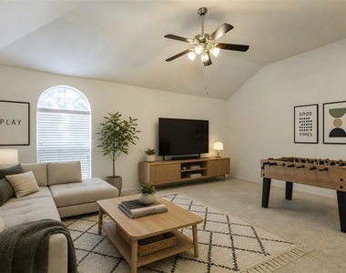 10640 Colfax Drive - Photo Thumbnail 12