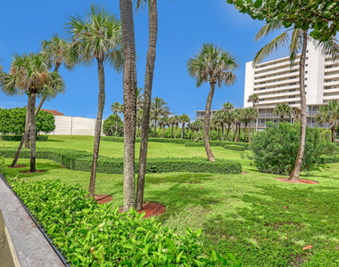 3400 N Ocean Drive - Photo Thumbnail 34