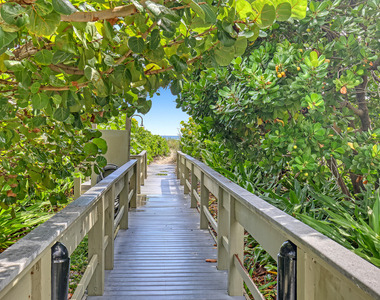3400 N Ocean Drive - Photo Thumbnail 32