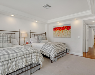 3400 N Ocean Drive - Photo Thumbnail 22