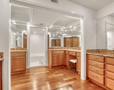 3400 N Ocean Drive - Photo Thumbnail 18