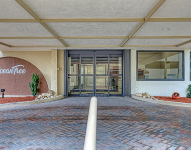 3400 N Ocean Drive - Photo Thumbnail 1