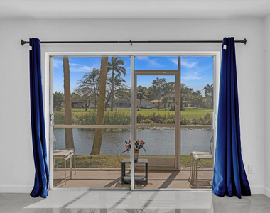 2451 Sw 82nd Avenue - Photo Thumbnail 19