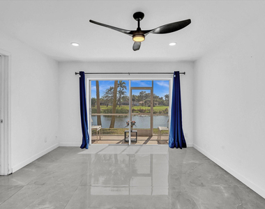 2451 Sw 82nd Avenue - Photo Thumbnail 18