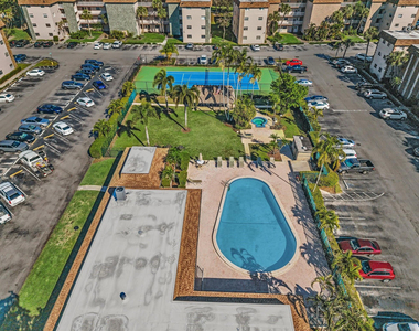 2451 Sw 82nd Avenue - Photo Thumbnail 43