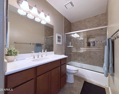 1825 W Ray Road - Photo Thumbnail 14