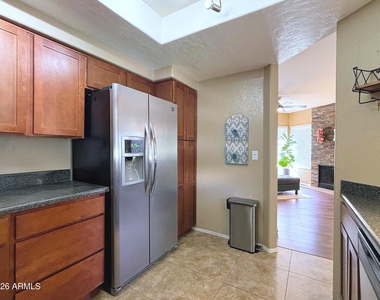 1825 W Ray Road - Photo Thumbnail 34