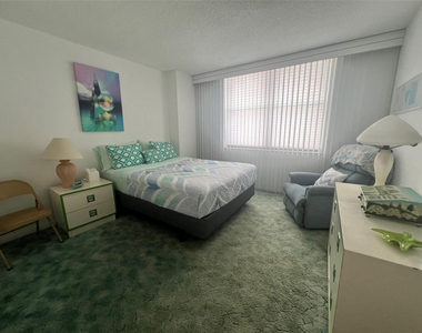 101 Briny Avenue - Photo Thumbnail 9