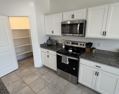 1136 W Sand Canyon Court - Photo Thumbnail 9