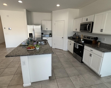 1136 W Sand Canyon Court - Photo Thumbnail 7