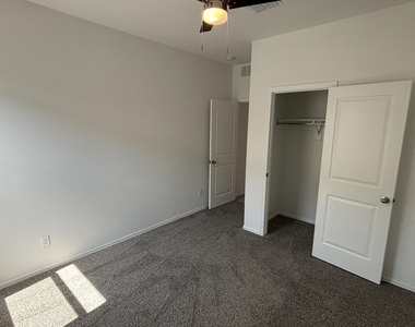 1136 W Sand Canyon Court - Photo Thumbnail 22