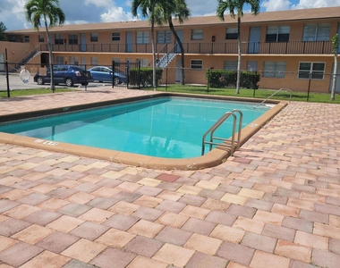 651 Nw 42nd Court - Photo Thumbnail 35