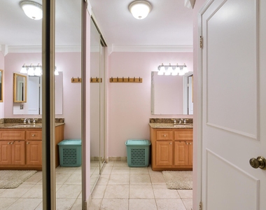 563 Brackenwood Place - Photo Thumbnail 15