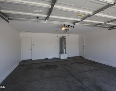 25735 W Elwood Street - Photo Thumbnail 28