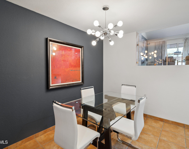7306 E Rancho Vista Drive - Photo Thumbnail 5