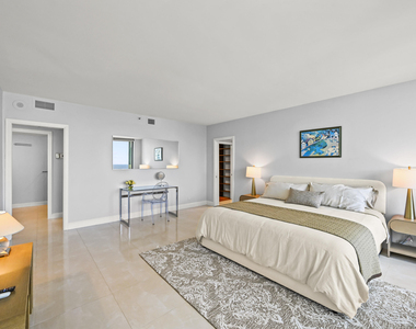 4000 N Ocean Drive - Photo Thumbnail 22