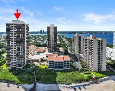 4000 N Ocean Drive - Photo Thumbnail 2