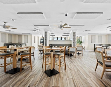 4000 N Ocean Drive - Photo Thumbnail 53
