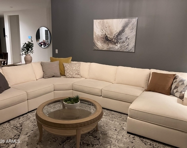 30998 W Earll Drive - Photo Thumbnail 19