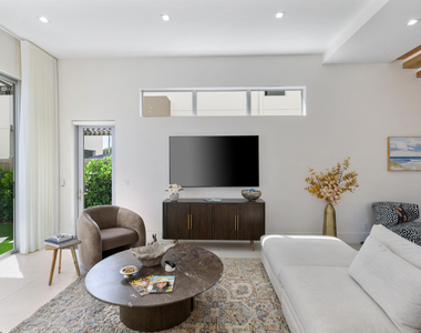 333 S Swinton Avenue - Photo Thumbnail 12