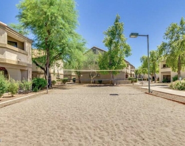 1287 N Alma School Road - Photo Thumbnail 18