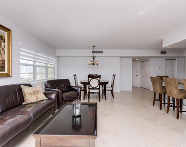 2500 Ne 48th Lane - Photo Thumbnail 17