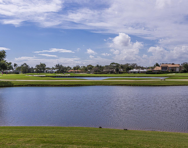 2500 Ne 48th Lane - Photo Thumbnail 1