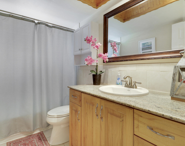 400 Fern Street - Photo Thumbnail 14