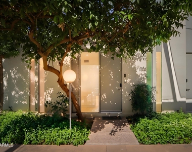 4411 N 40th Street - Photo Thumbnail 12