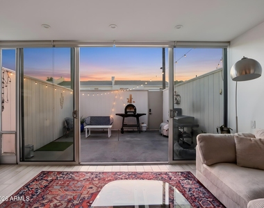 4411 N 40th Street - Photo Thumbnail 10
