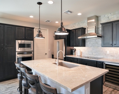 3261 Huckleberry Way - Photo Thumbnail 3