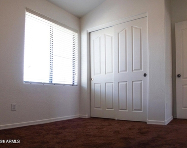 772 S Beck Avenue - Photo Thumbnail 11