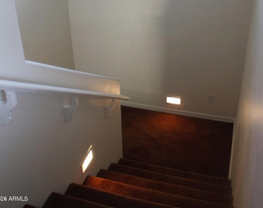 772 S Beck Avenue - Photo Thumbnail 10
