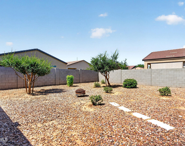 293 W Salali Trail - Photo Thumbnail 27