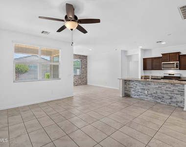 293 W Salali Trail - Photo Thumbnail 7