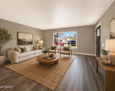 8201 E Whitton Avenue - Photo Thumbnail 2